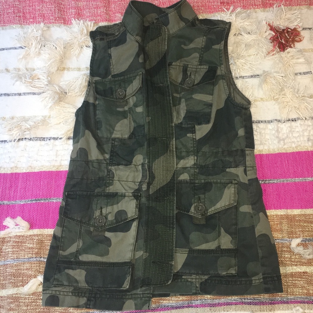 Abercrombie & Fitch Army Vest